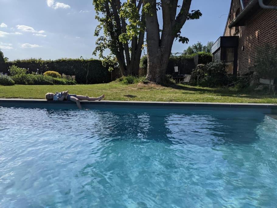 Sainghin-en-Mélantois Ferme De Caractere Avec Piscine Et Chemineeヴィラ エクステリア 写真